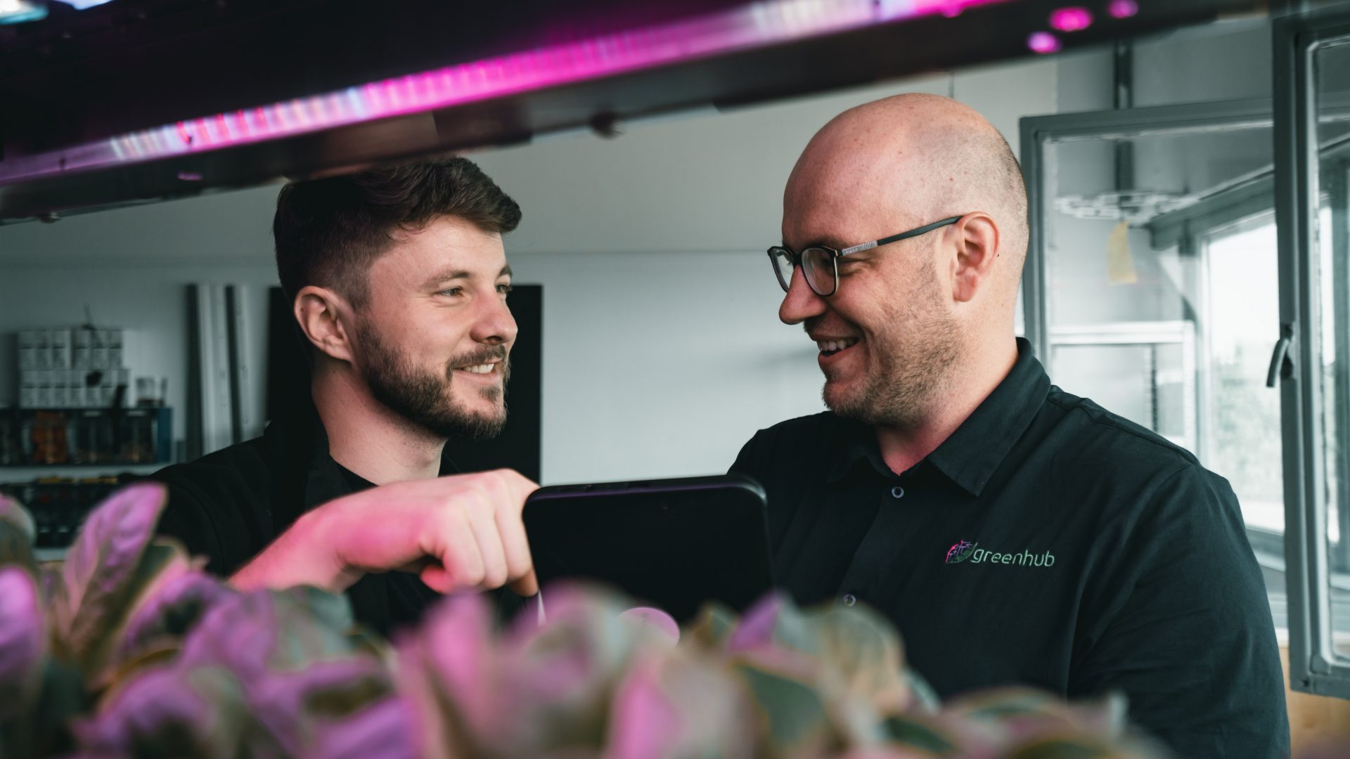 Alex Jaworski and Kay Plat founders of greenhub interviewed by association for vertical farming